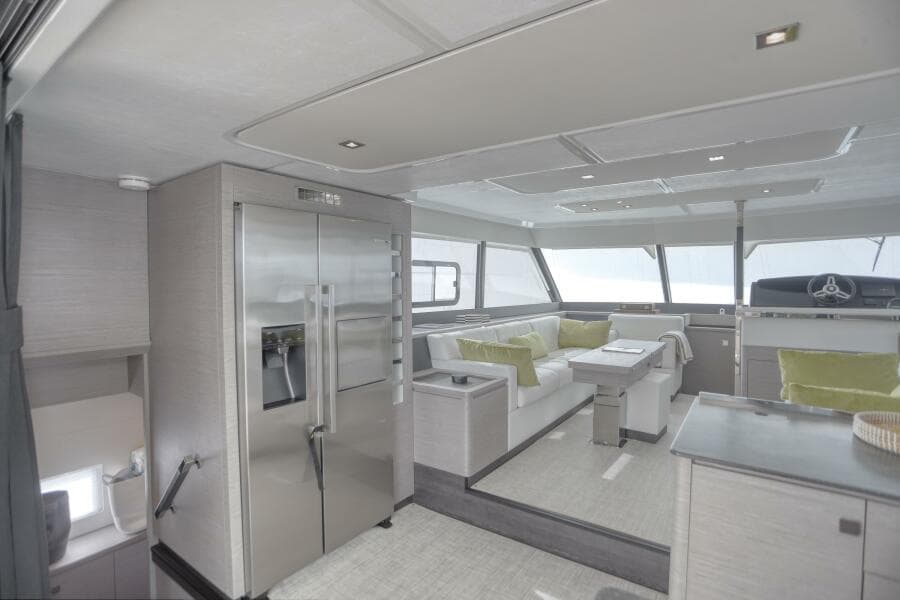 2022 Fountaine Pajot MY6
