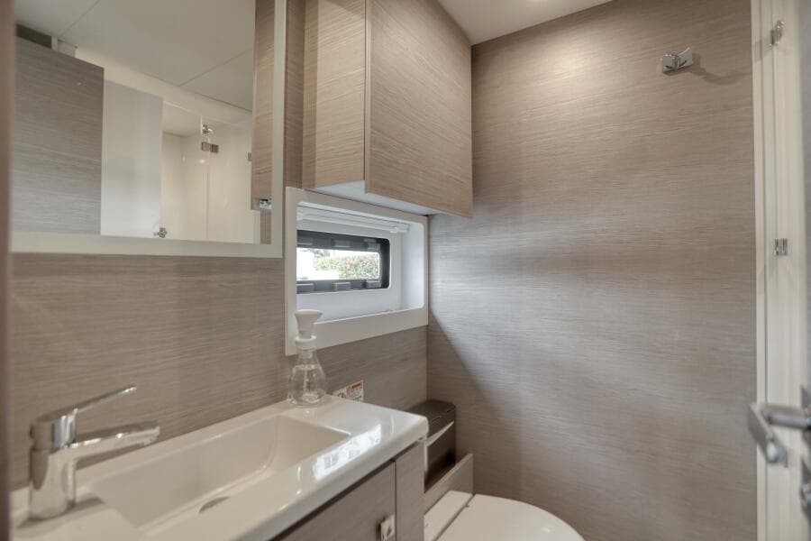 2022 Fountaine Pajot MY6