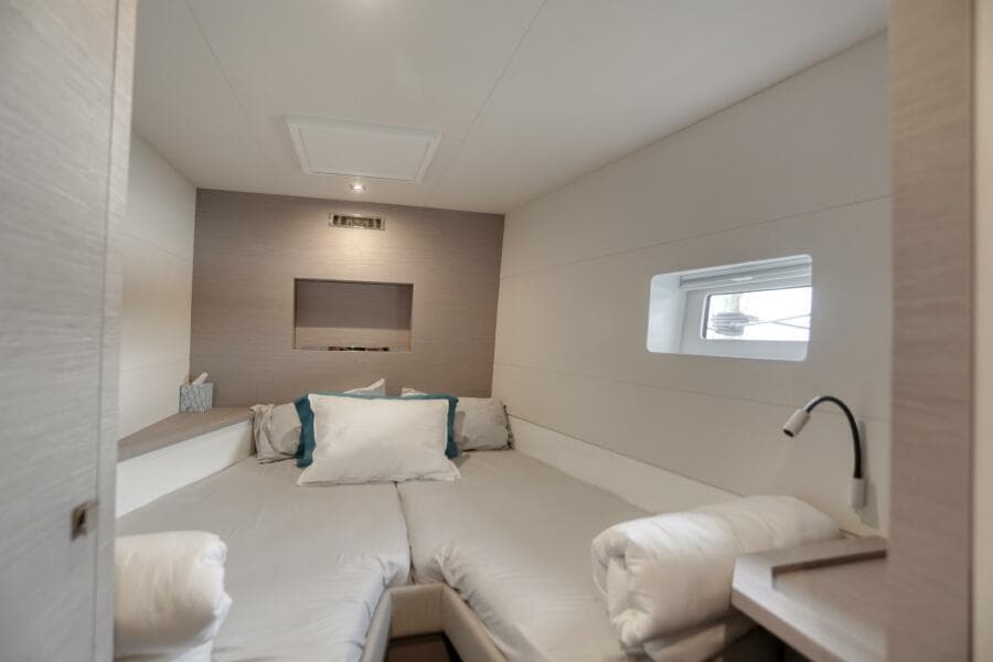 2022 Fountaine Pajot MY6