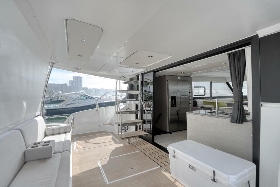 2022 Fountaine Pajot MY6