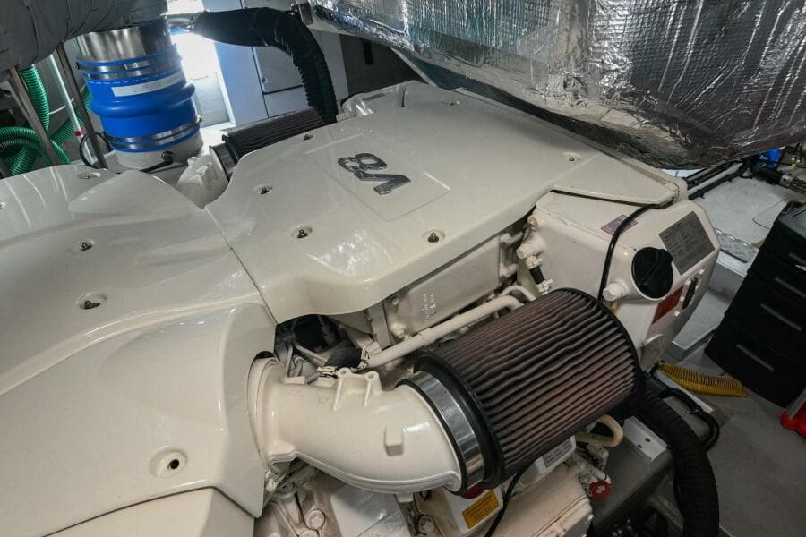 2015 Sunseeker Predator 68