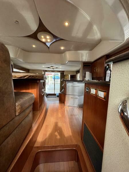 2008 Ovation 52