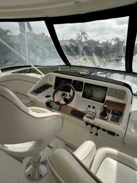 2008 Ovation 52