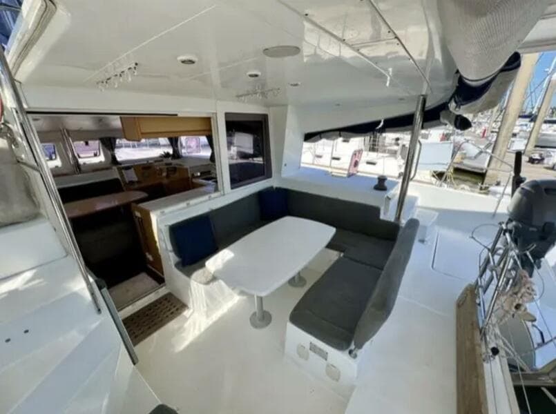 2012 Lagoon 40
