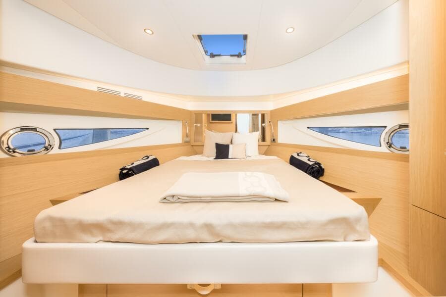 2021 Solaris 48 Open