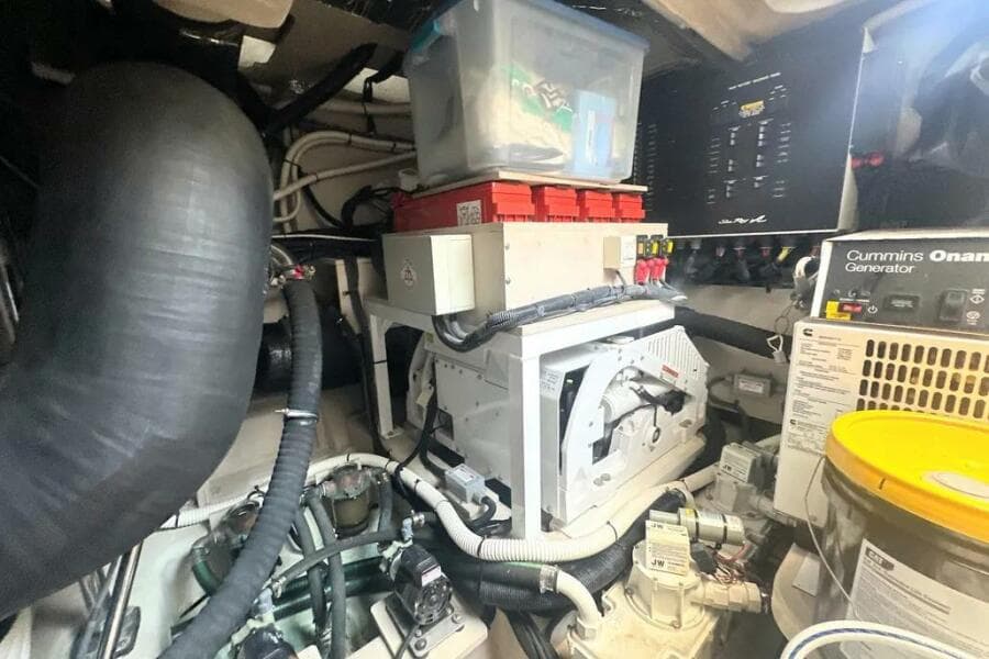 2018 Sea Ray L650 Fly