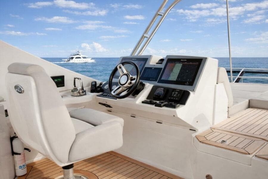 2018 Sea Ray L650 Fly