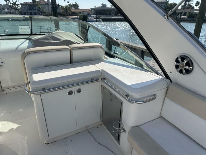 2013 Sea Ray 370 Venture