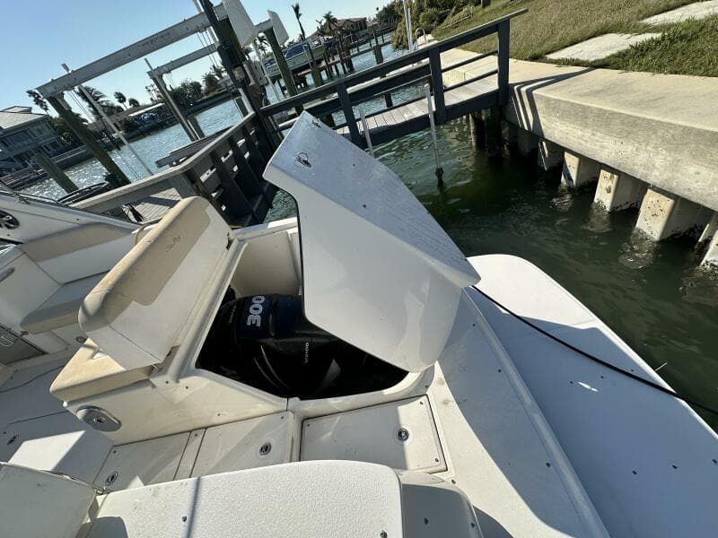 2013 Sea Ray 370 Venture