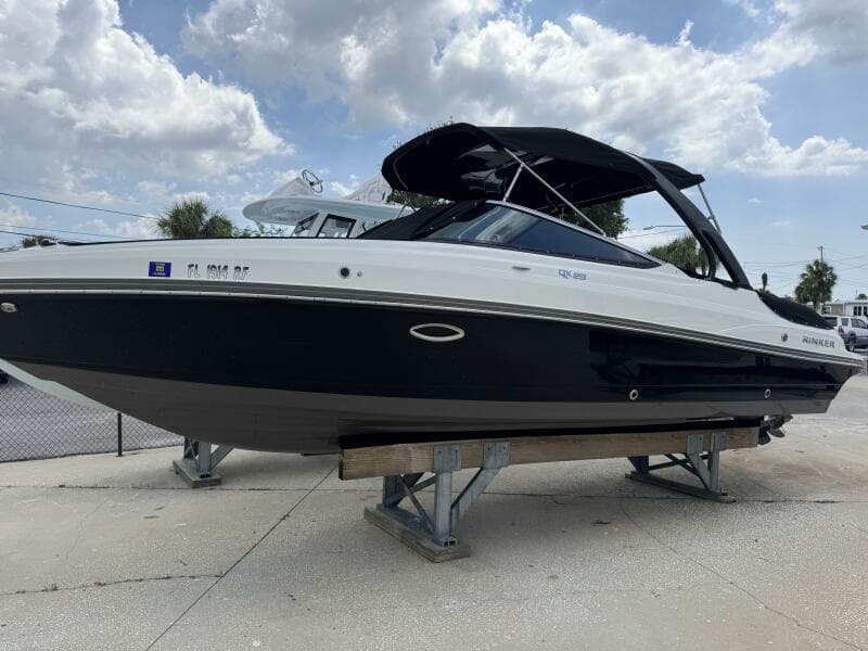 2017 Rinker QX 29