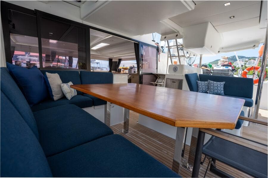 2020 Fountaine Pajot 