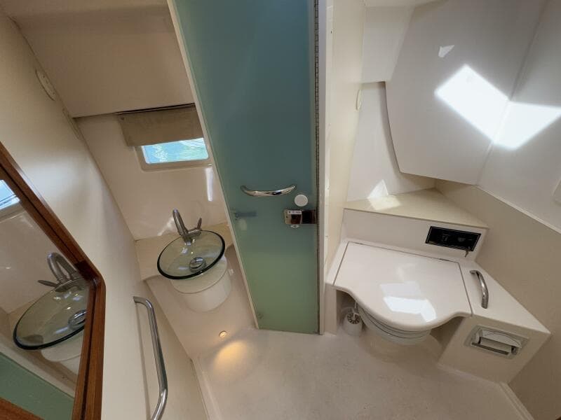 2015 Pursuit 365i Sport Coupe