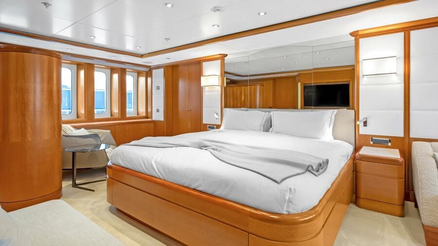 2003 Royal Denship Motor Yacht