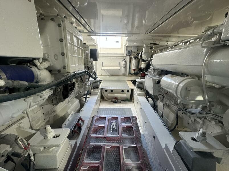 2006 Henriques 42 Convertible