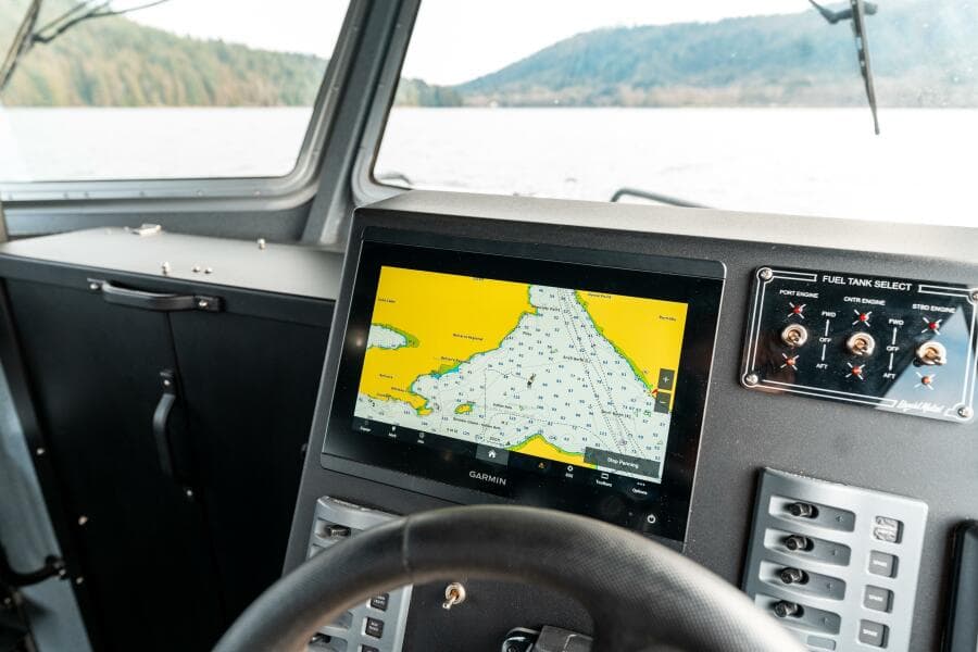 2023 Liquid Metal Maquinna Crew