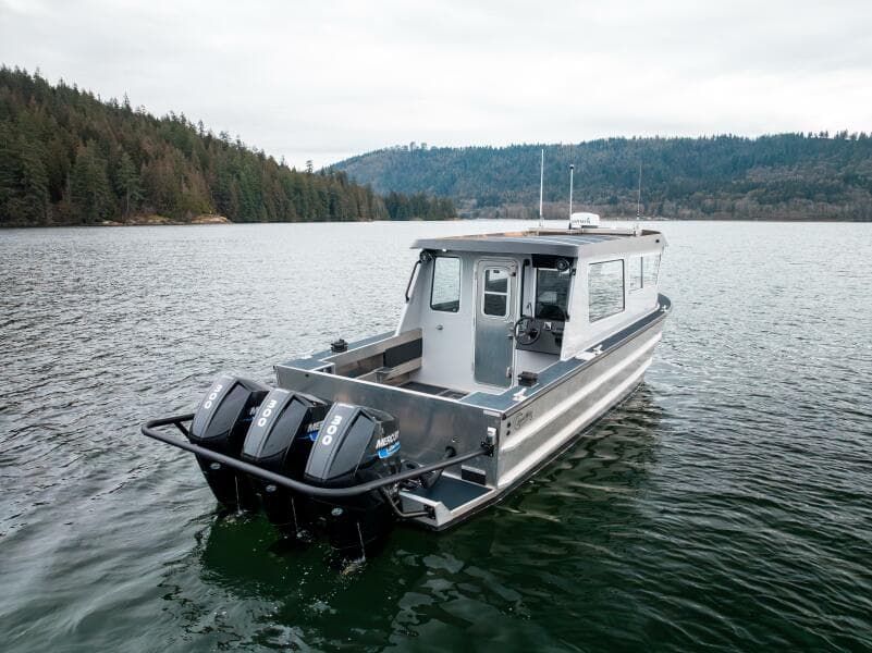 2023 Liquid Metal Maquinna Crew