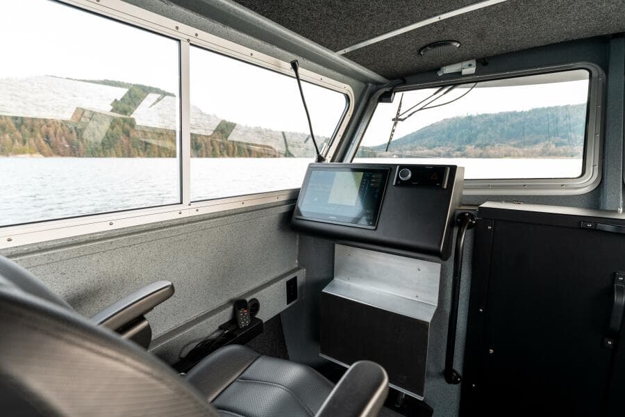 2023 Liquid Metal Maquinna Crew