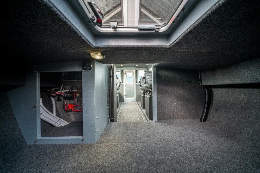 2023 Liquid Metal Maquinna Crew