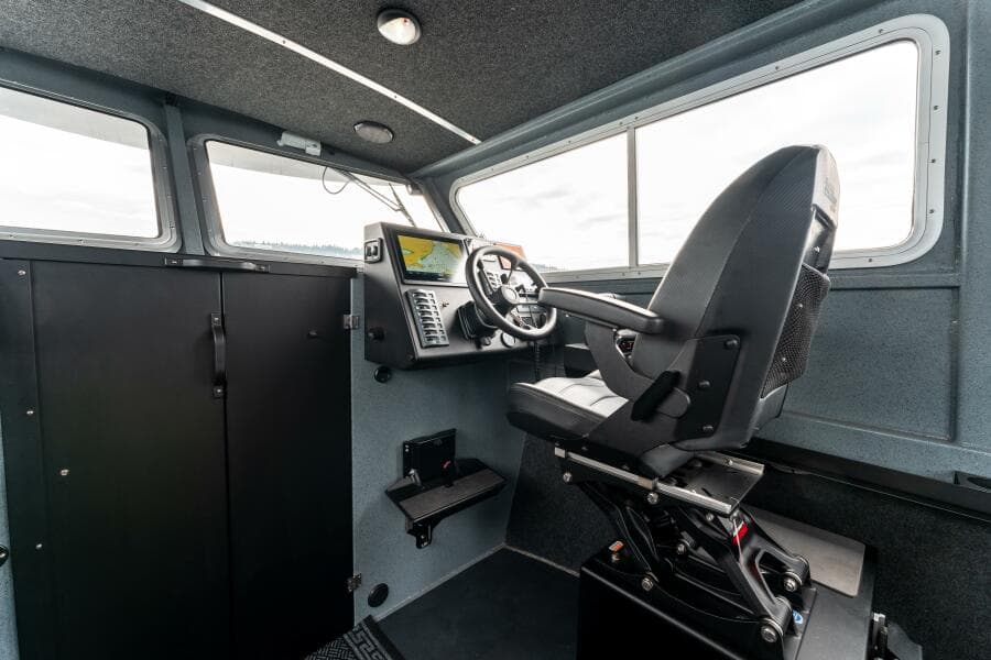 2023 Liquid Metal Maquinna Crew