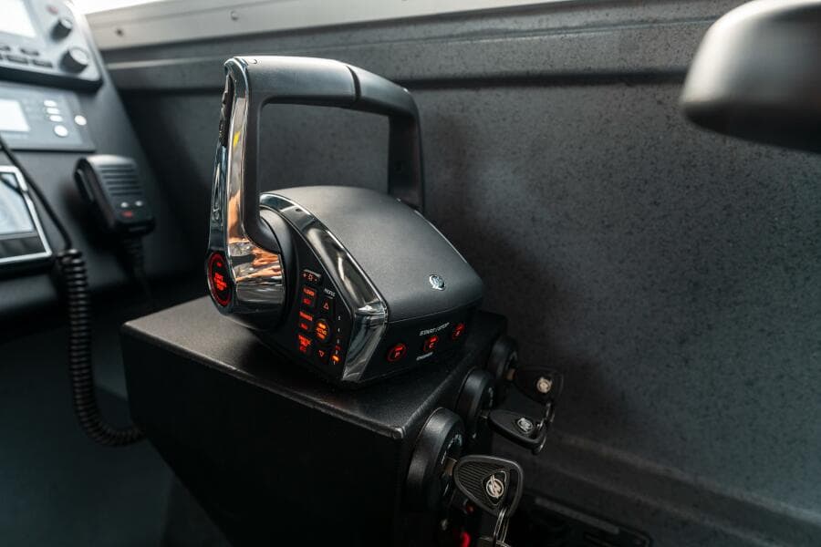 2023 Liquid Metal Maquinna Crew