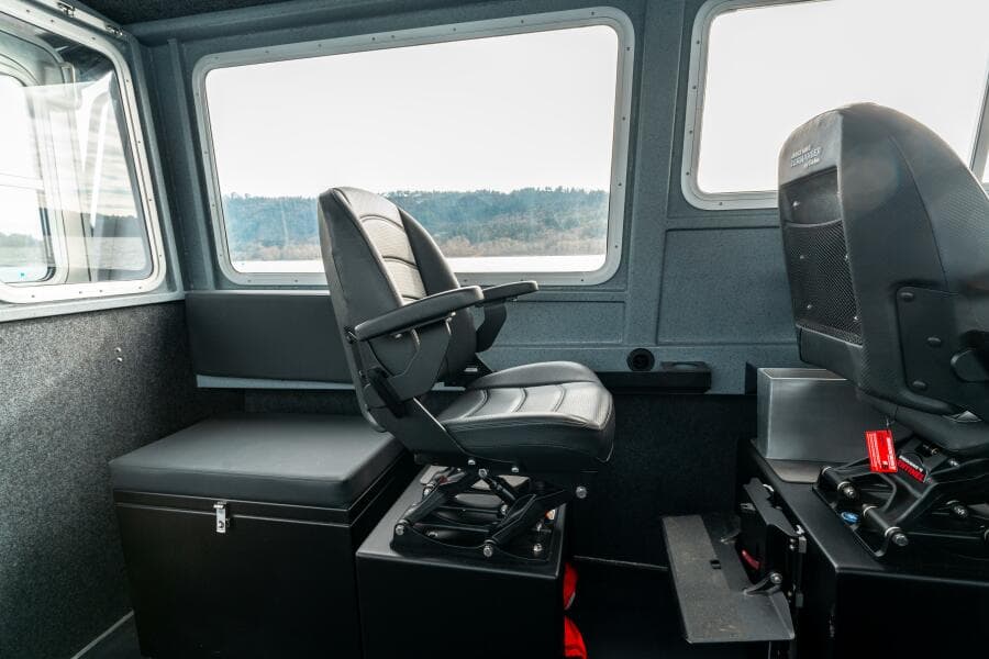 2023 Liquid Metal Maquinna Crew