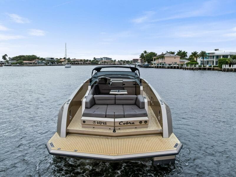 2022 Vanquish Yachts VQ45