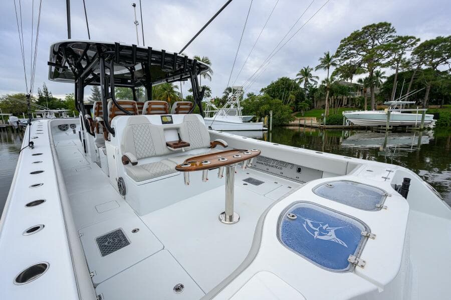 Freeman 42 LR Nitsa - Cockpit