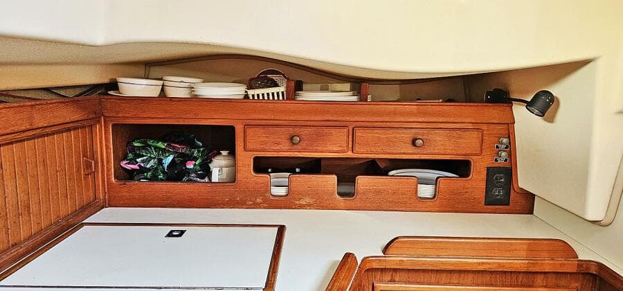 1997 Island Packet 40