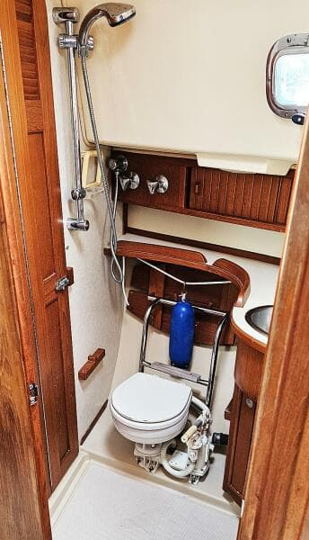 1997 Island Packet 40