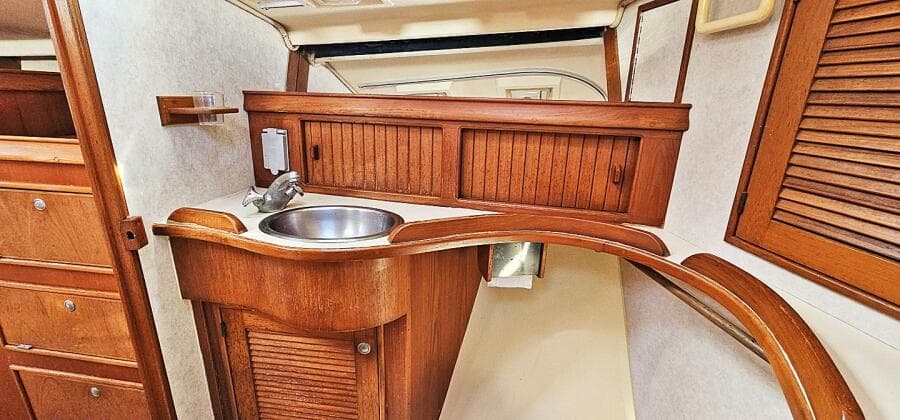 1997 Island Packet 40