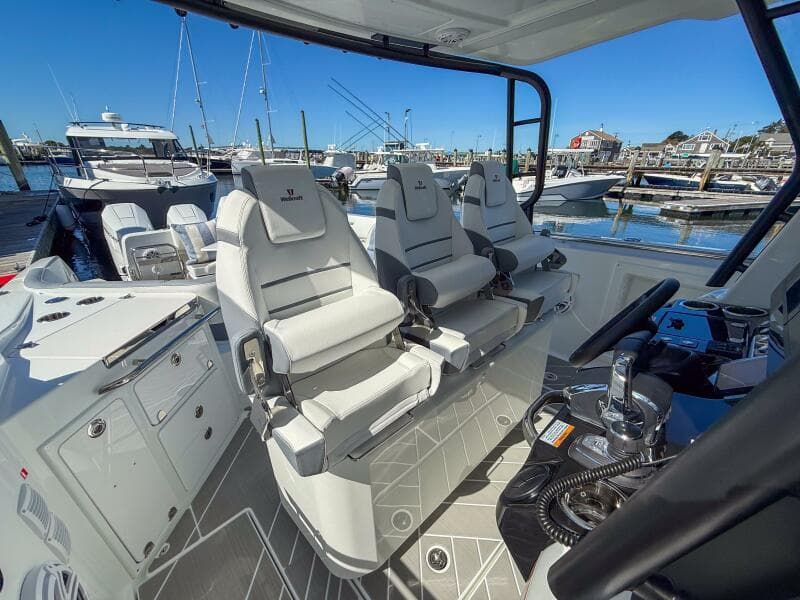 2026 Wellcraft 38 T-Top