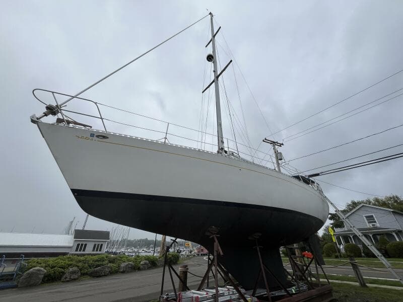 1983 Cheoy Lee Pedrick 41