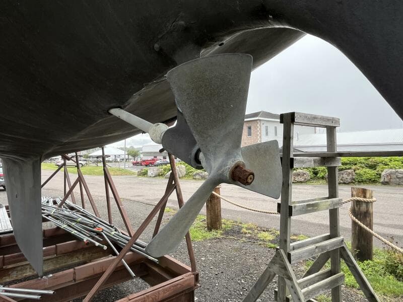 1983 Cheoy Lee Pedrick 41