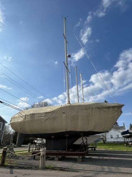 1983 Cheoy Lee Pedrick 41