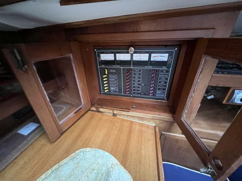 1983 Cheoy Lee Pedrick 41