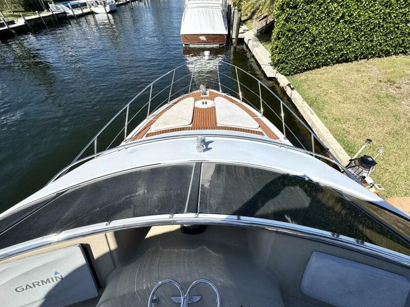 2001 Carver 40 Flybridge