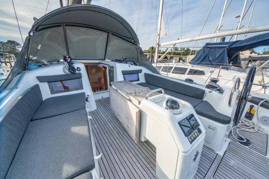 2023 Jeanneau Sun Odyssey 410