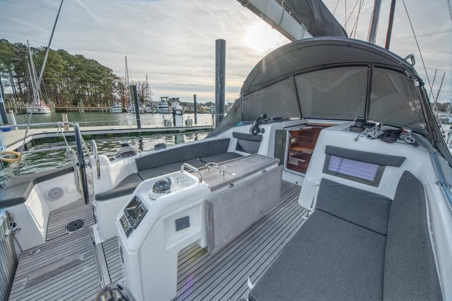 2023 Jeanneau Sun Odyssey 410