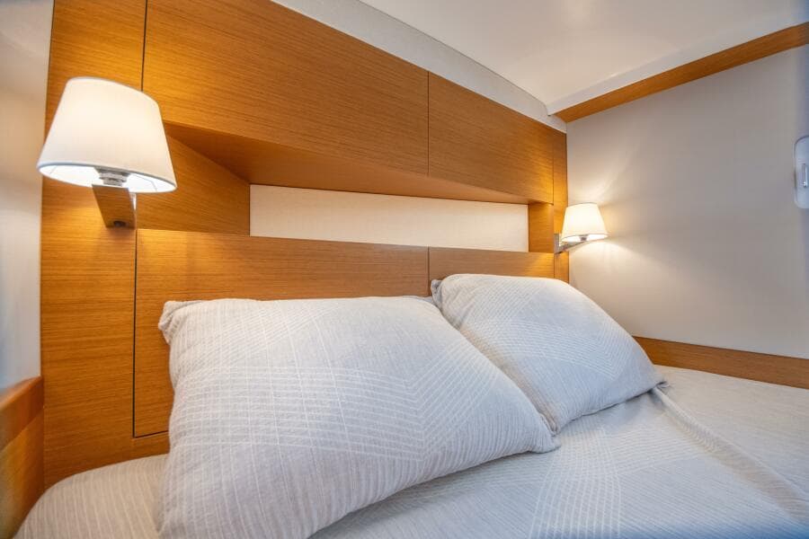 2023 Jeanneau Sun Odyssey 410