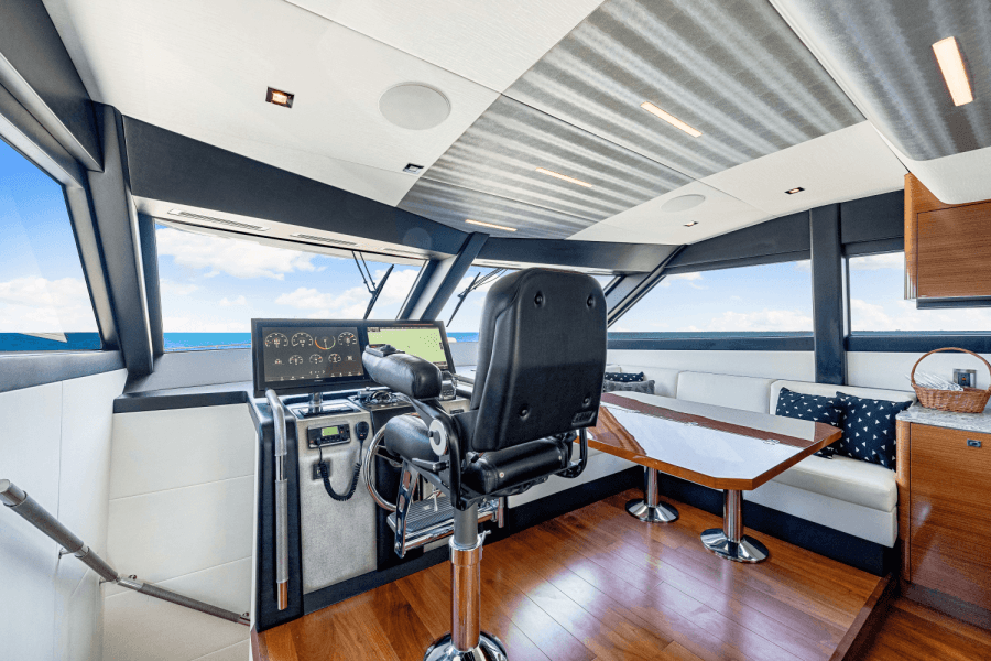 2018 Ocean Alexander 70E