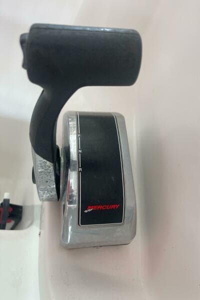 2005 Baha Cruisers 257 WAC