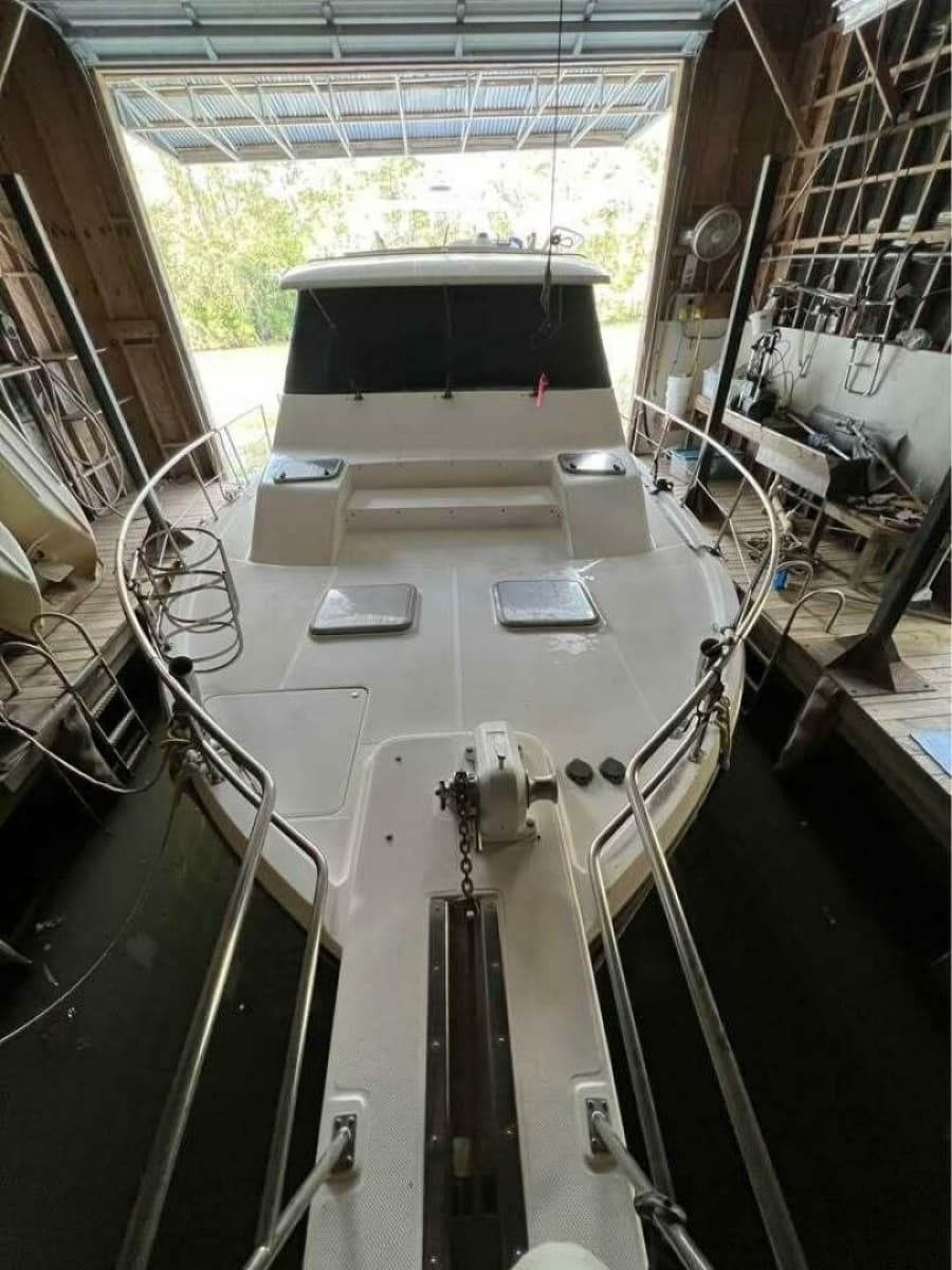 2000 Bayliner 4788 Pilot House Motoryacht - Photo 2