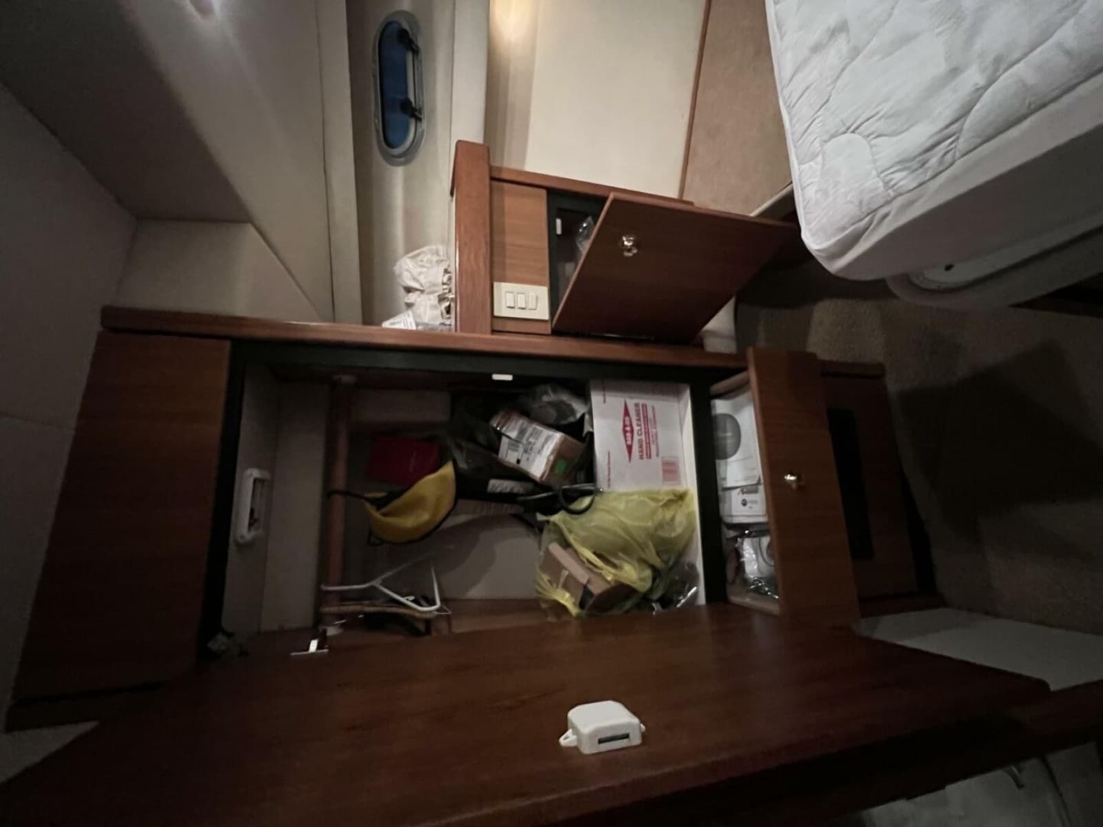 2000 Bayliner 4788 Pilot House Motoryacht - Photo 26
