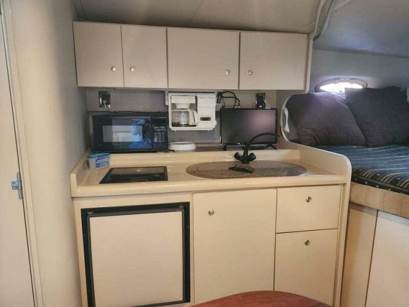 2001 Cruisers 3075 Express