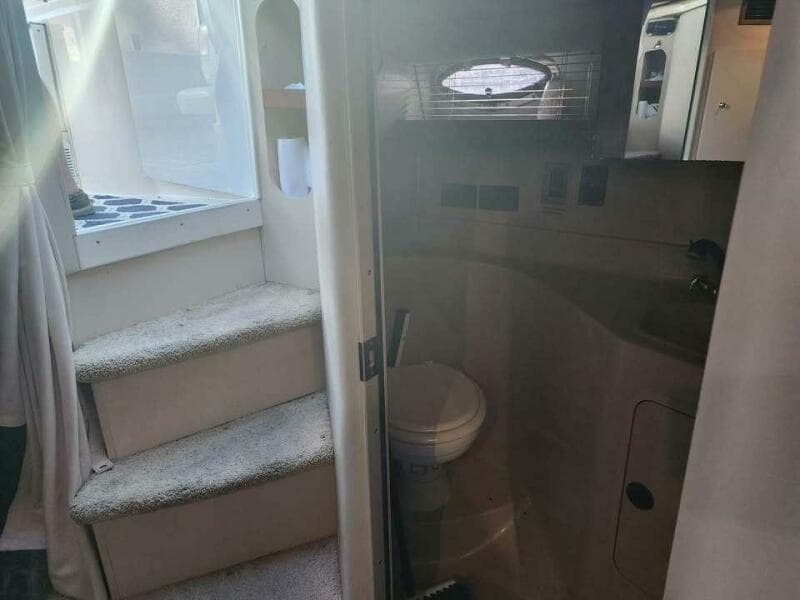 2001 Cruisers 3075 Express