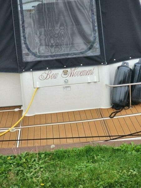 2001 Cruisers 3075 Express