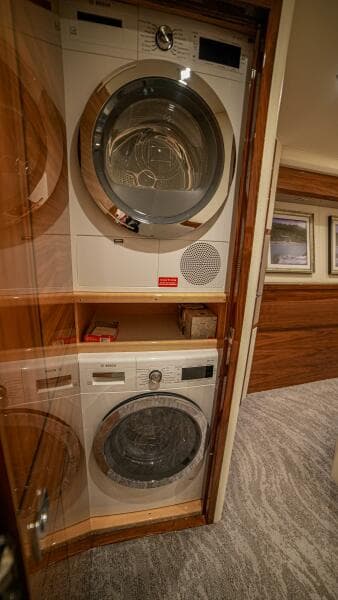 2023 Viking 73 Convertible "Free Spool"