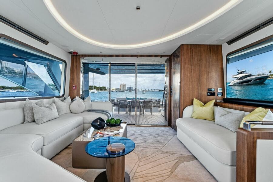 2026 Aquitalia Yachts Flybridge