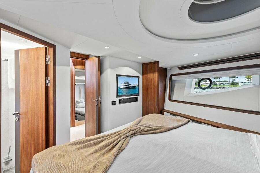 2026 Aquitalia Yachts Flybridge