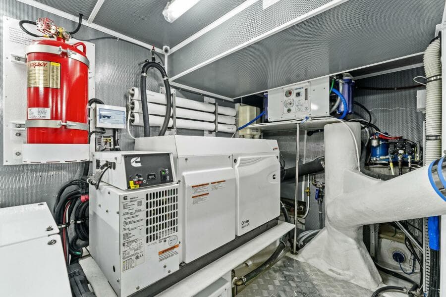 2026 Aquitalia Yachts Flybridge